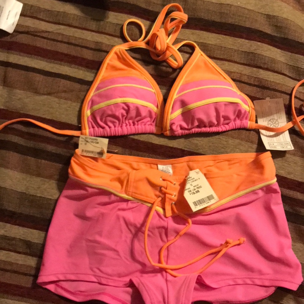 SOLD😍